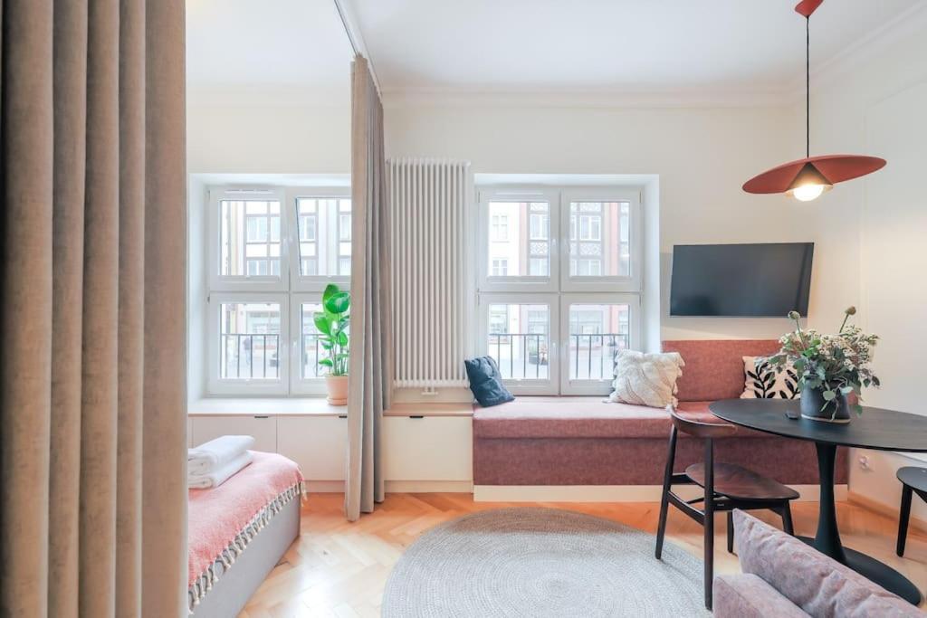 Modern Apartment In City Centre Γκντανσκ Εξωτερικό φωτογραφία
