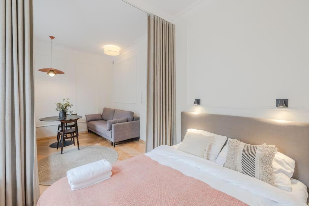 Modern Apartment In City Centre Γκντανσκ Εξωτερικό φωτογραφία